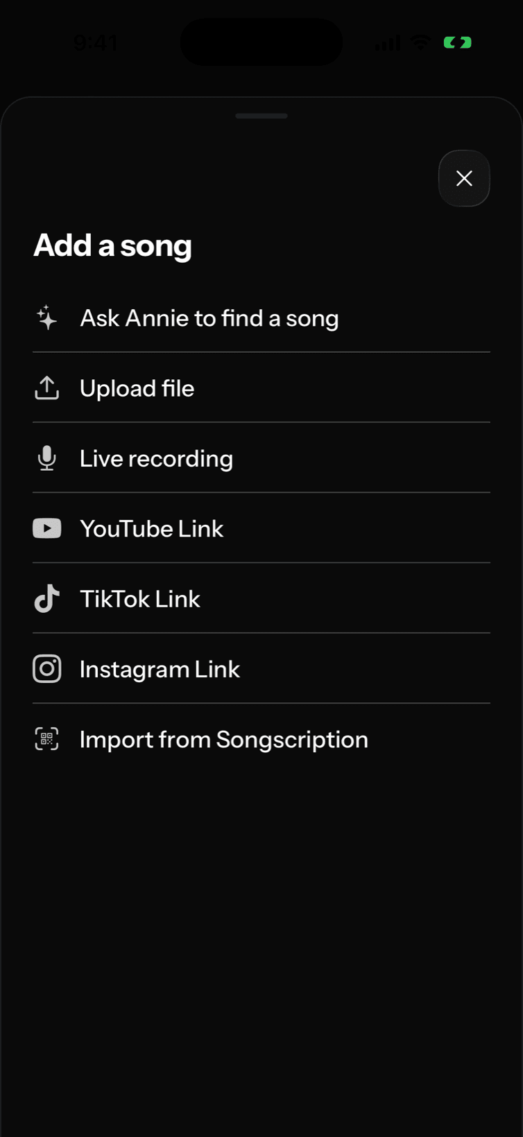 O menu aberto para adicionar uma música, com o link do YouTube entre as fontes disponíveis.